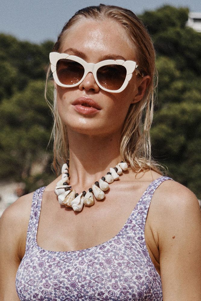 Marilyn Metal Shell Arm Sunglasses