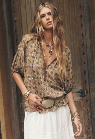 swan-lake-short-sleeve-blouse