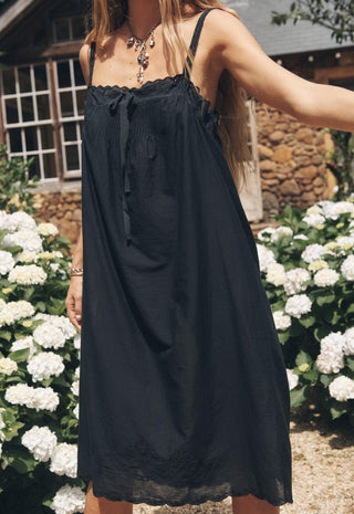 vintage-petticoat-midi-dress